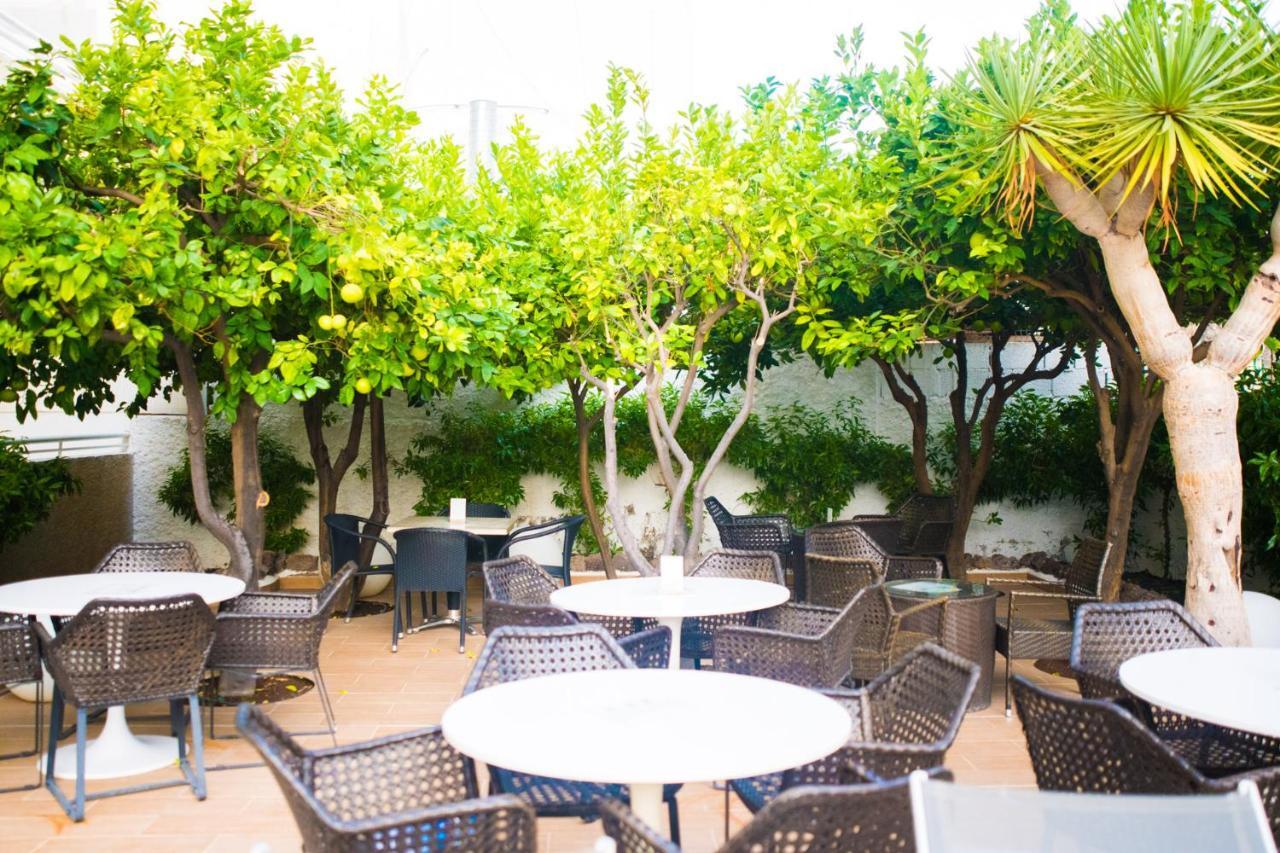 Adults Only Sunny Quiet Apartment In Center Of Las Americas Арона Екстериор снимка